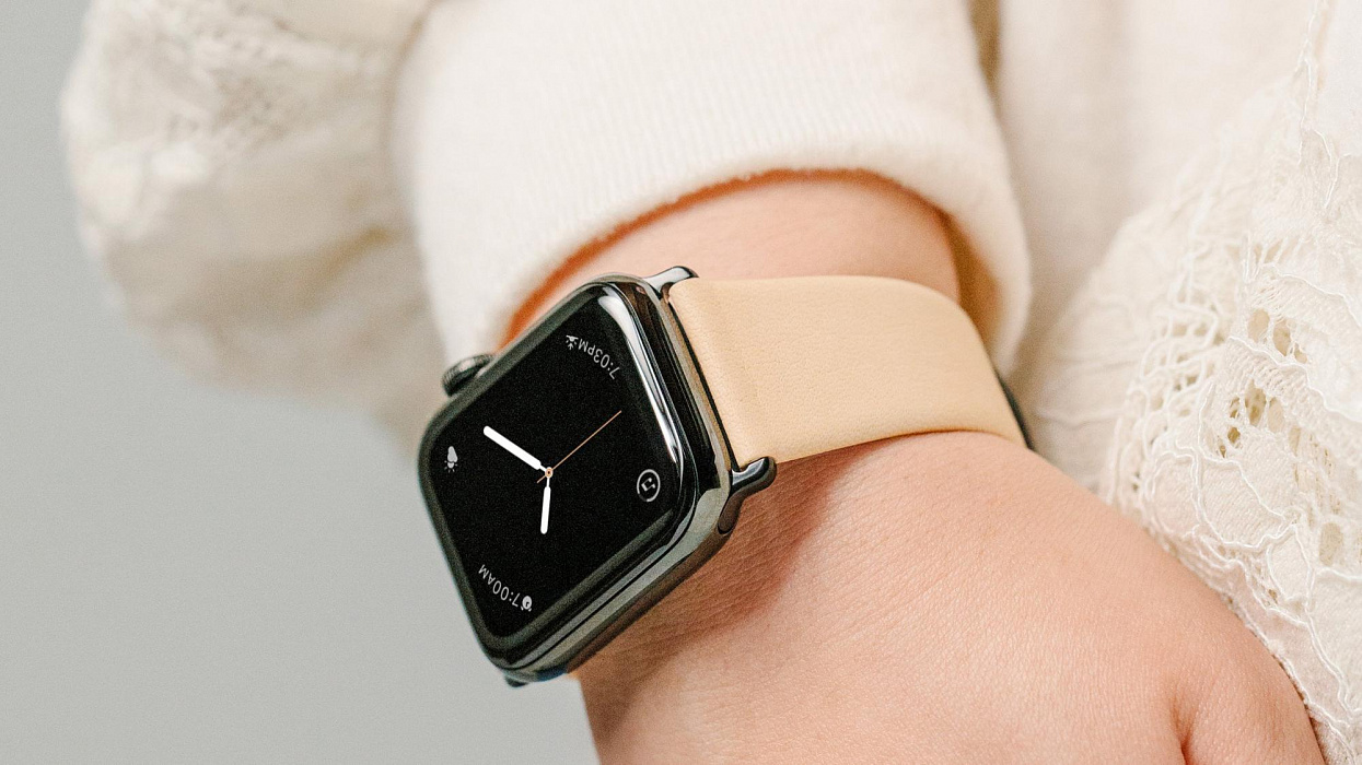 Ремешок Nomad Modern Slim Strap (NM10JNB000) для Apple Watch 38/40 mm (Biege/Black) купить в интернет-магазине icover