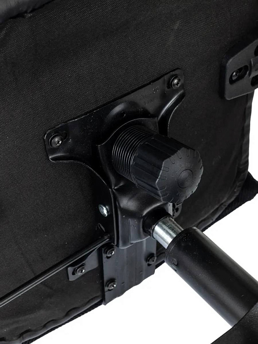 Кресло офисное Бюрократ CH OMEGA сетка/ткань/экокожа (Black) купить в интернет-магазине icover