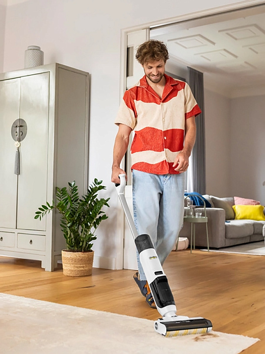 Моющий вертикальный пылесос Karcher FCV 2 EU 1.056-101.0 (White) купить в интернет-магазине icover