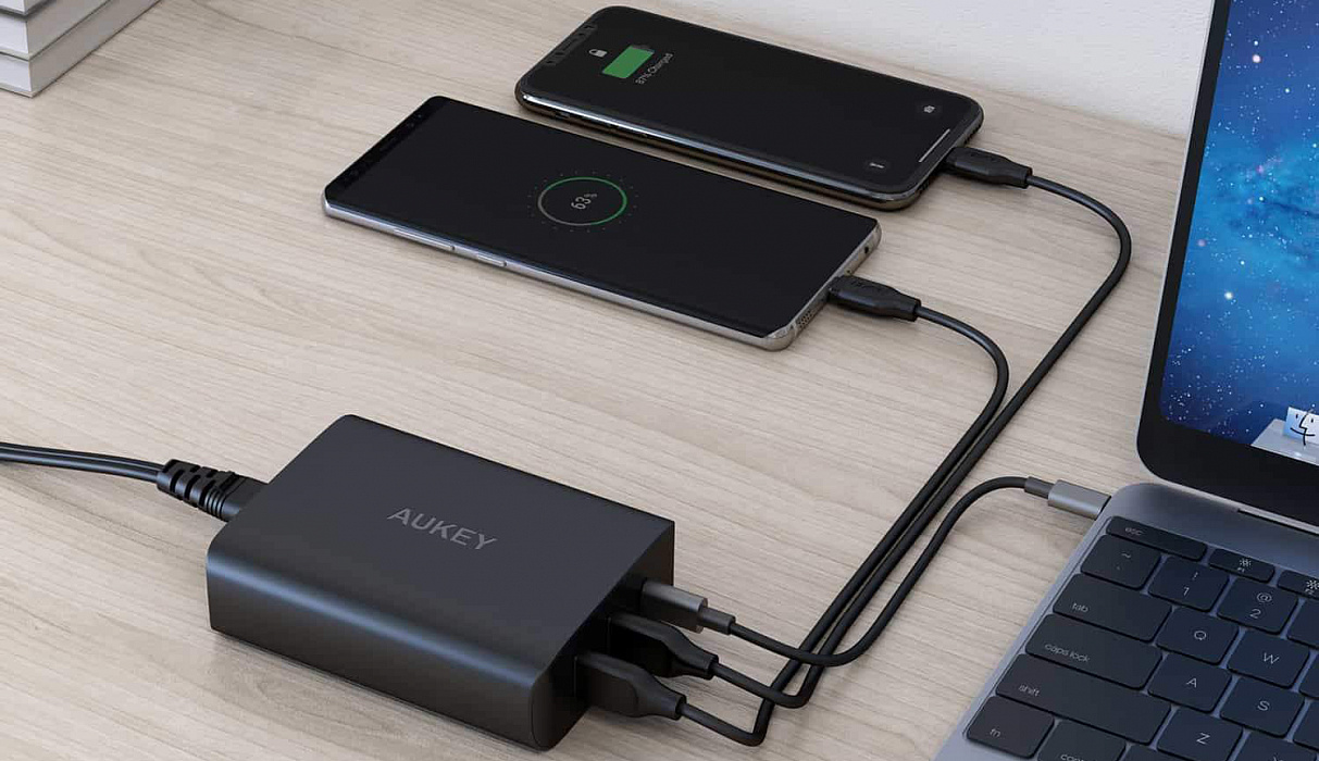 Сетевое зарядное устройство Aukey Wall Charger PD/QC 3.0 USB-C PA-Y13 (Black) купить в интернет-магазине icover