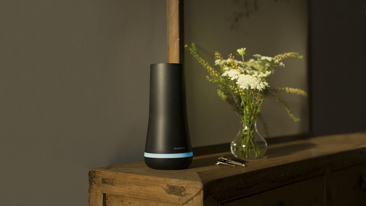 Система умного дома SimpliSafe Home Security System The Hearth (Obsidian) купить в интернет-магазине icover