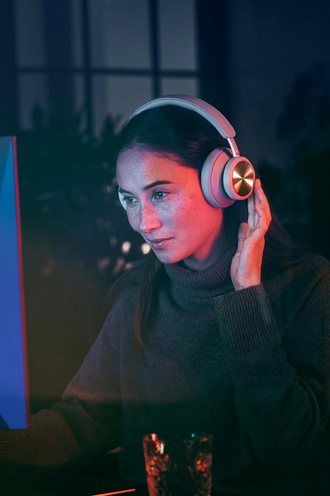 Игровые наушники Bang & Olufsen Beoplay Portal для Xbox (Grey Mist) купить в интернет-магазине icover
