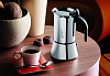 Гейзерная кофеварка Bialetti Venus Elegance (1682) купить в интернет-магазине icover