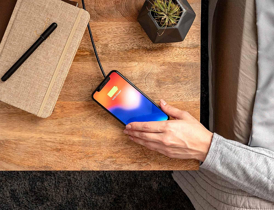Беспроводное зарядное устройство Mophie Charge Stream Pad Mini (Black) купить в интернет-магазине icover