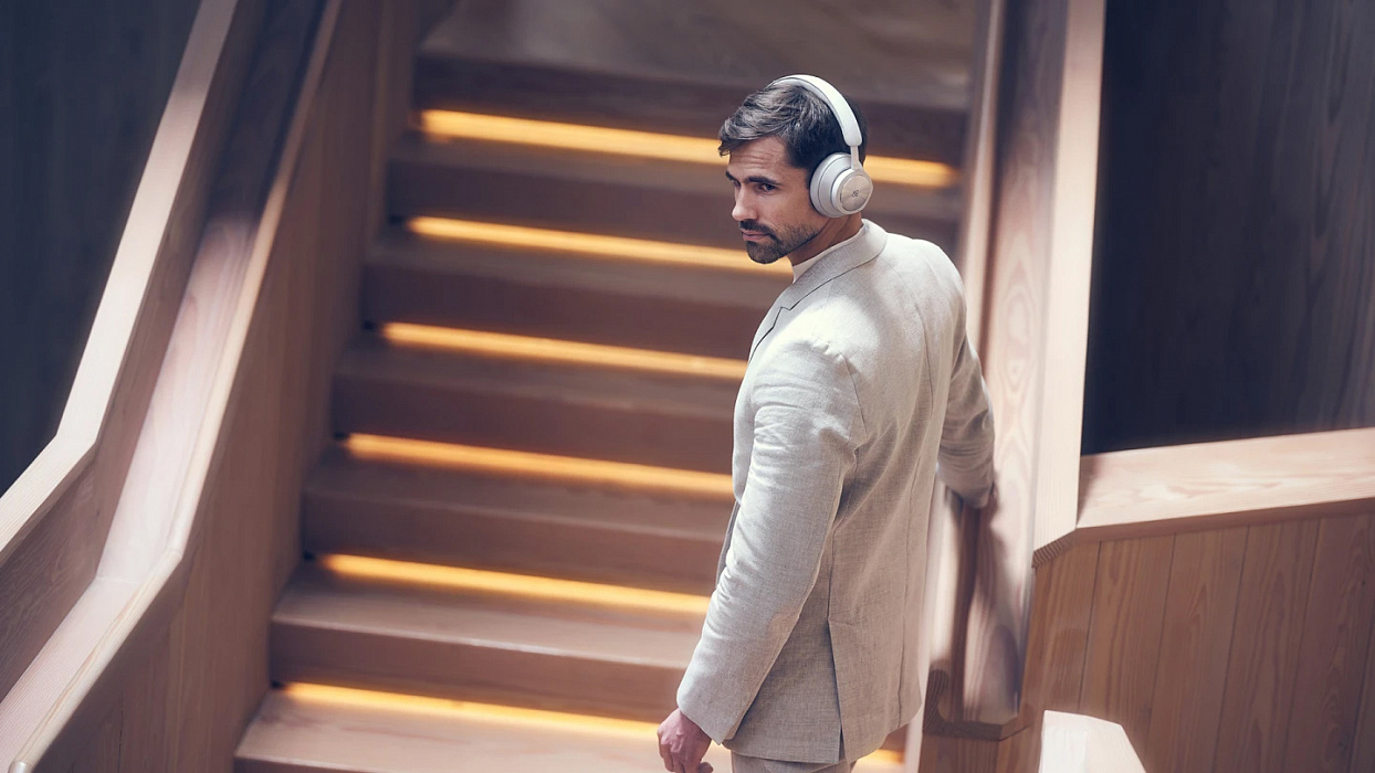 Игровые наушники Bang & Olufsen Beoplay Portal для Xbox (Grey Mist) купить в интернет-магазине icover