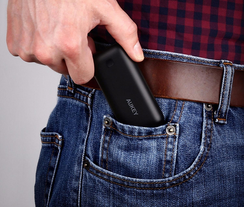 Внешний аккумулятор Aukey 5000 mAh PB-N41 (Black) купить в интернет-магазине icover