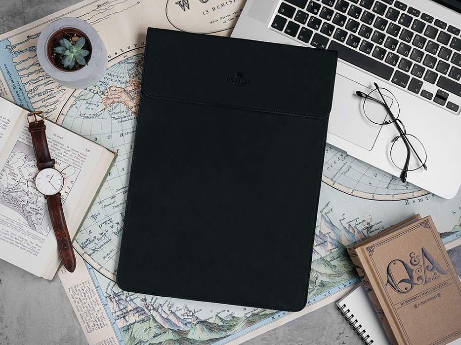 Чехол Stoneguard 531 для MacBook Pro 15" 2016 (Black) купить в интернет-магазине icover