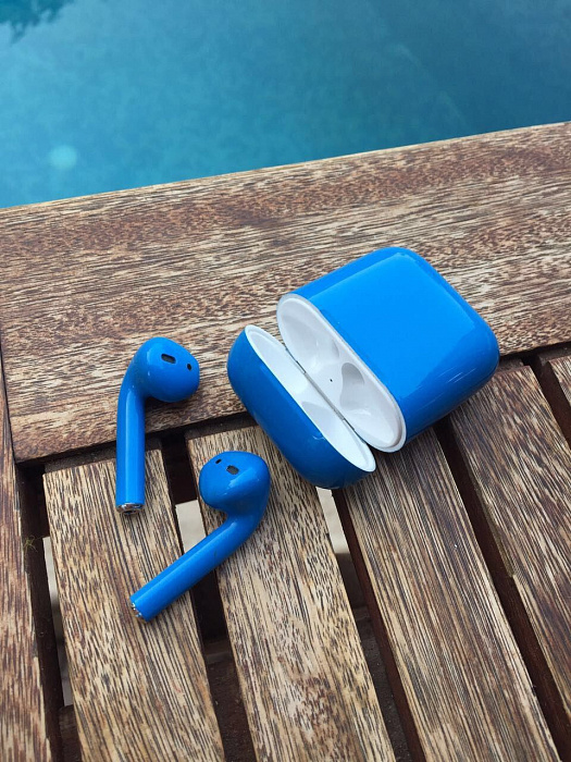 Беспроводные наушники Apple AirPods Color (Gloss Blue) купить в интернет-магазине icover