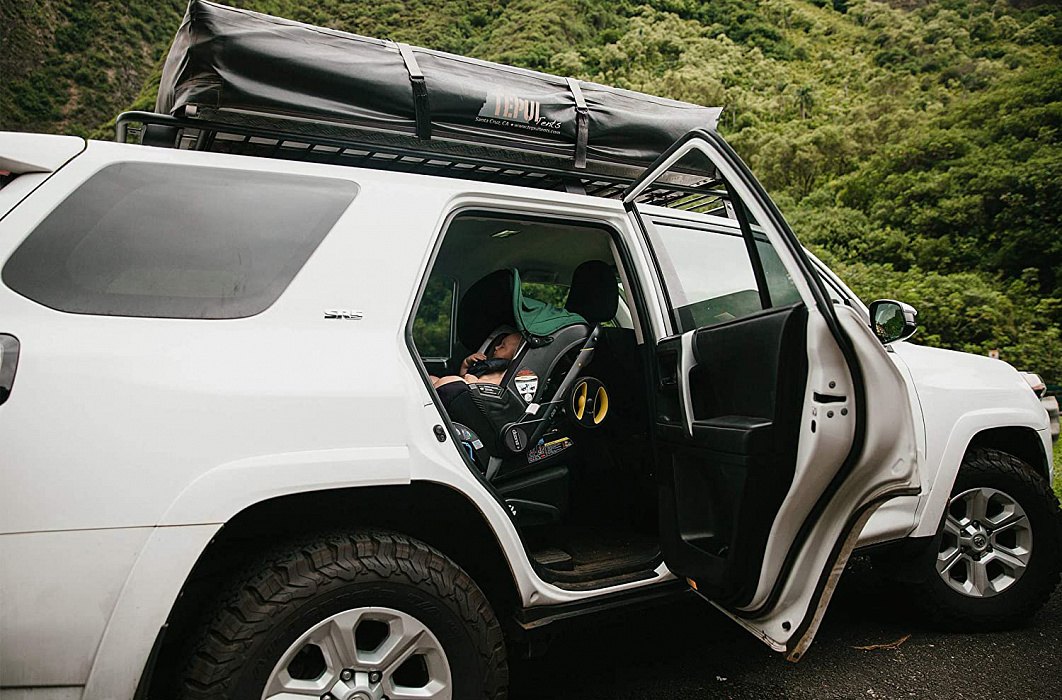 Коляска-автокресло Doona Infant Car Seat 0+ (Nitro Black) купить в интернет-магазине icover