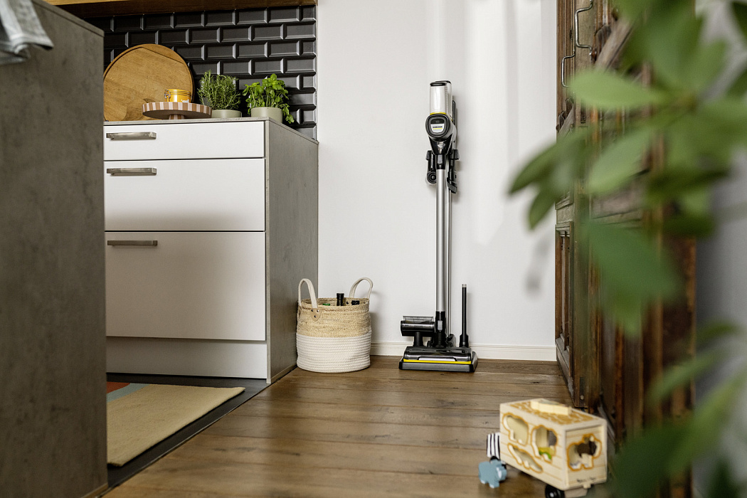 Пылесос Karcher VC 6 Cordless ourFamily Extra (1.198-674.0) купить в интернет-магазине icover