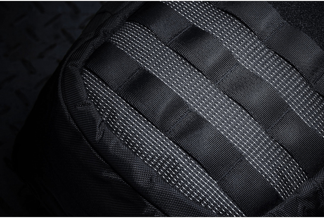 Рюкзак Razer Tactical V2 (RC81-02900101-0500) для ноутбука 15.6" (Black) купить в интернет-магазине icover